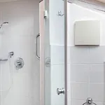 Апартаменты Gemuetliches Luxus